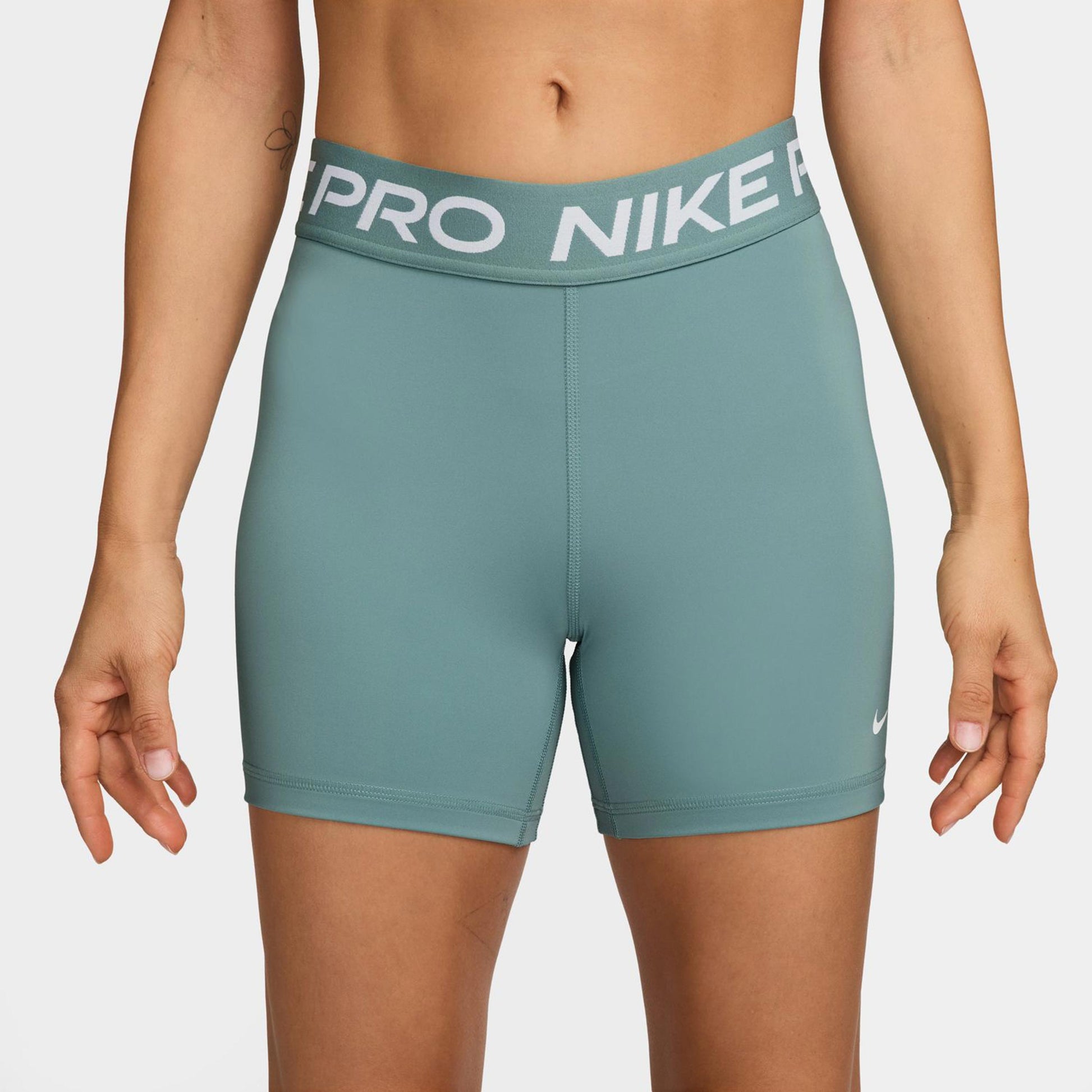 Nike Pro 365 5in Shorts Femmes-Sauge