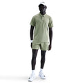Court Dri-FIT Advantage Polo Hommes - vert olive, blanc