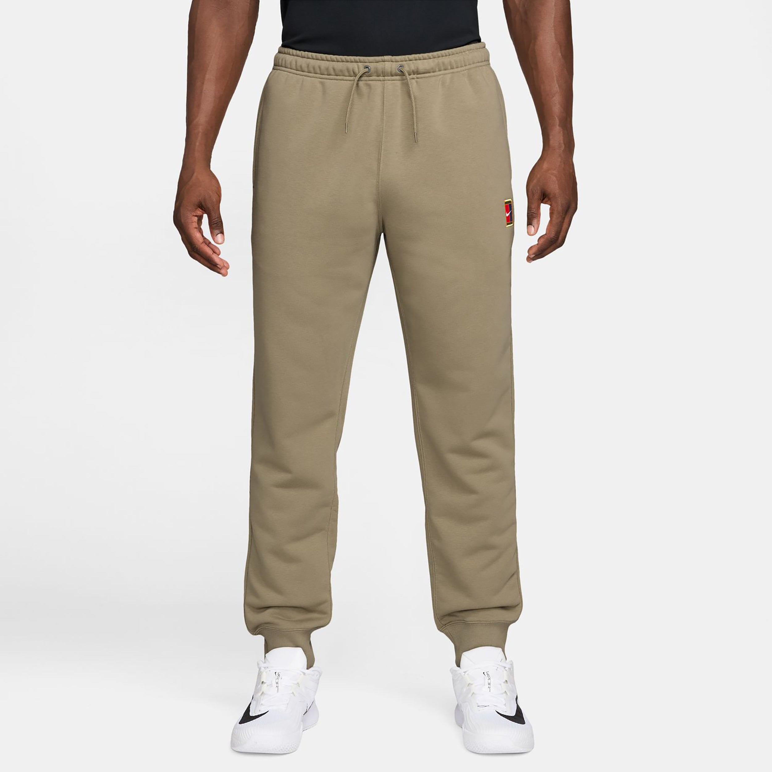 Nike Court Dri-Fit Heritage Fleece Pantalon survêtement Hommes-vert olive