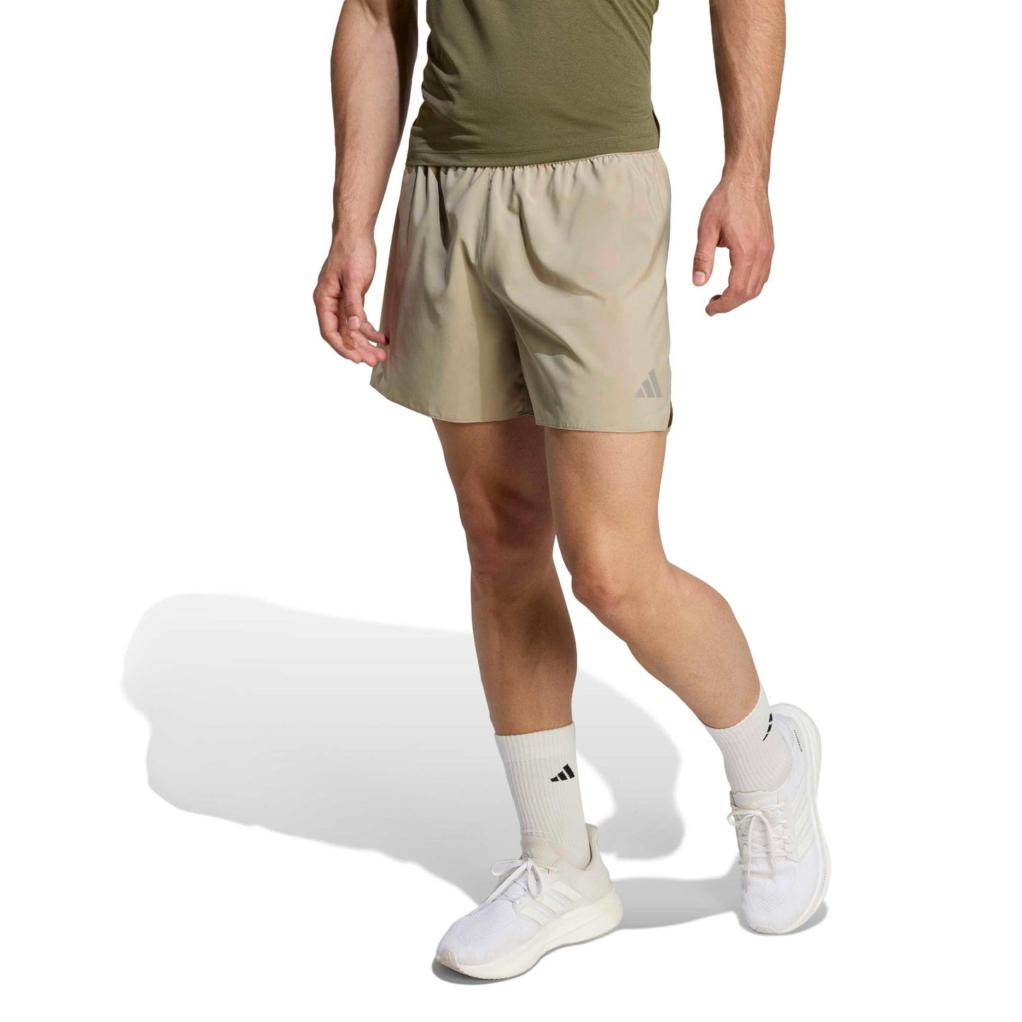 adidas Run Essential 7in  Short de running Hommes-kaki