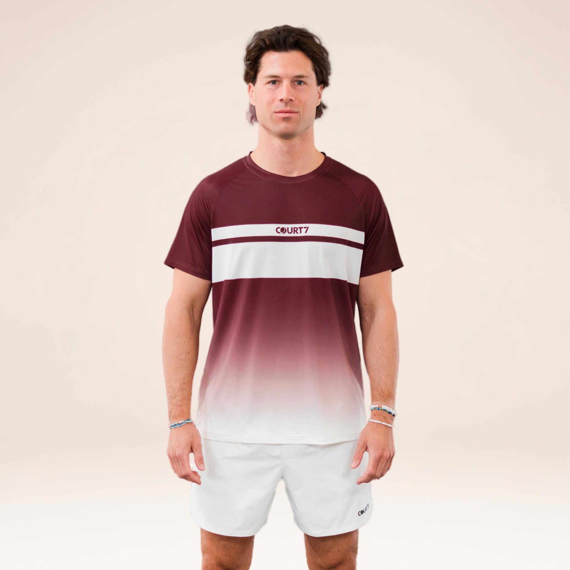 COURT7 Performance Gradient Stripe T-shirt Hommes - rouge