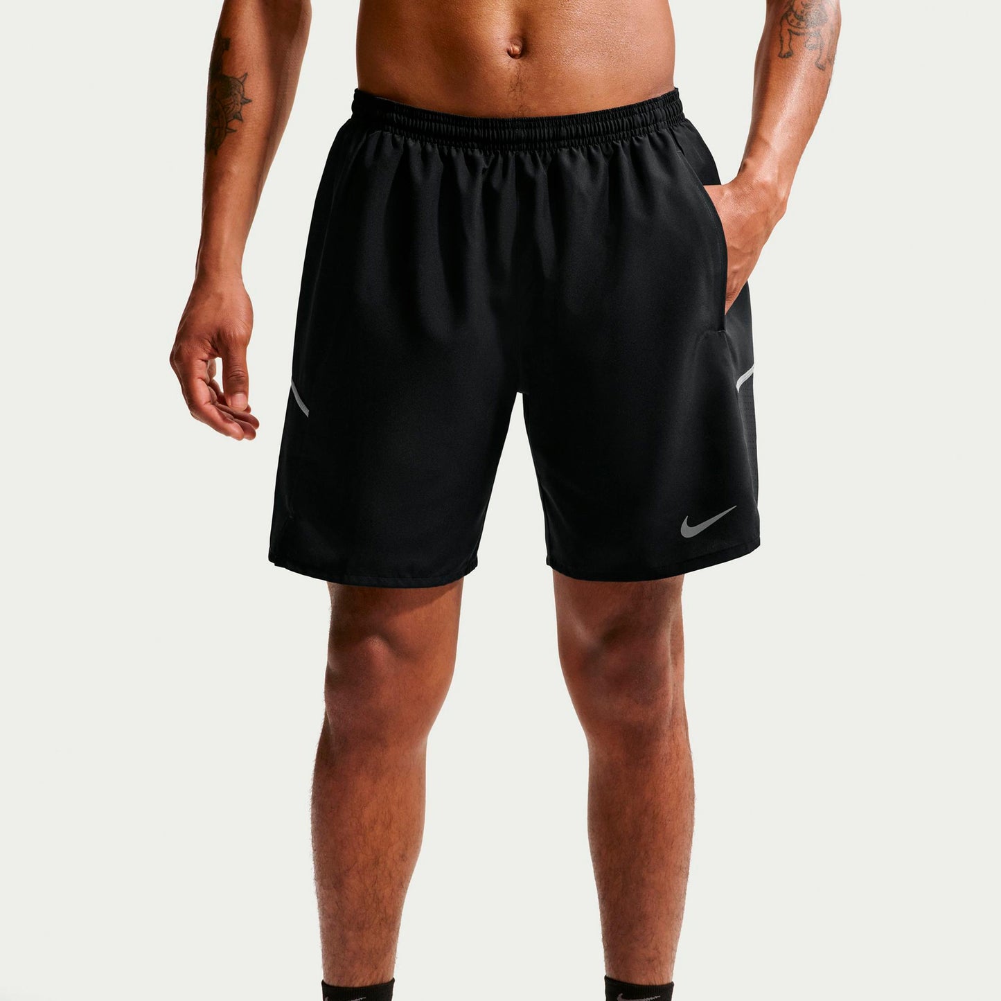 Nike Miler 7in  Short de running Hommes - noir, argent
