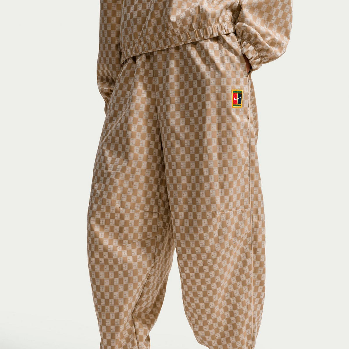 Nike Mid-Rise Oversized Pantalon survêtement Femmes - beige