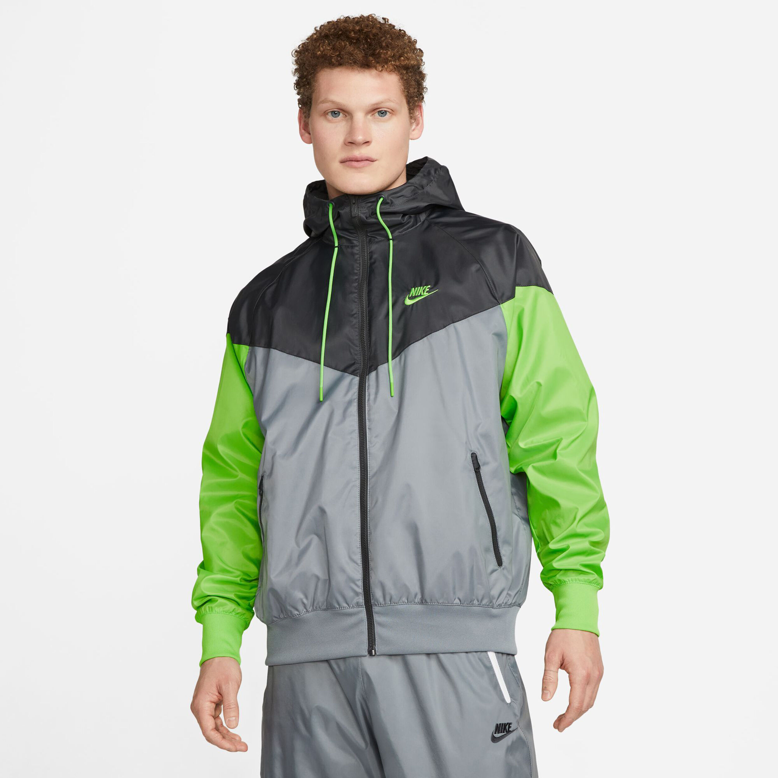 Neon nike windrunner jacket deals