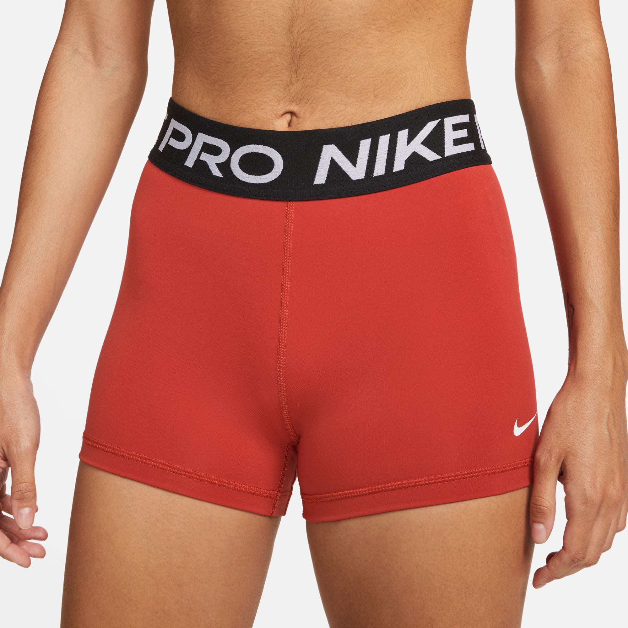 Short nike hotsell rouge femme