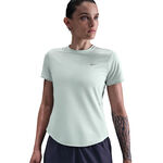 V&ecirc;tements Nike Nike Swift Maillot de course Femmes - vert olive, argent