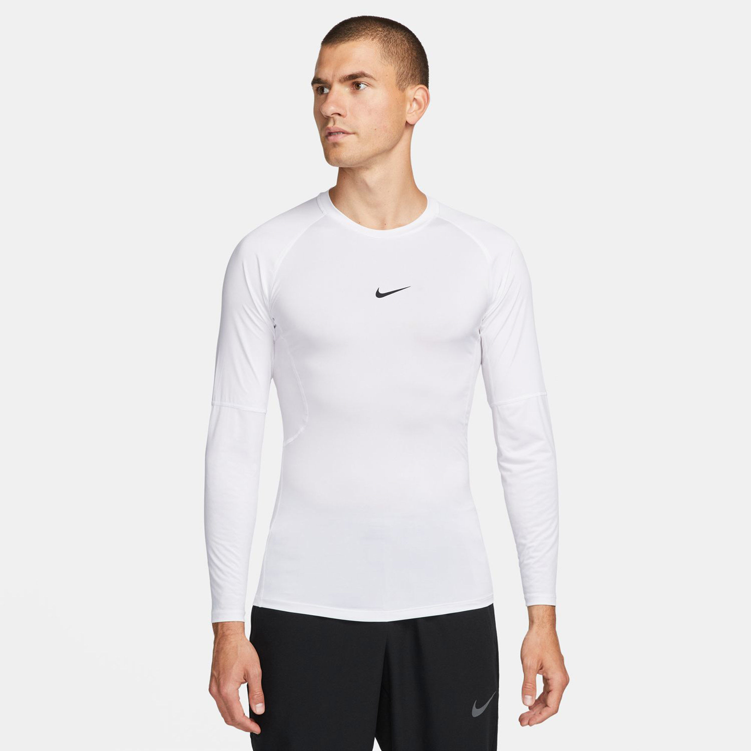 Buy Nike Dri Fit Pro Tight Fitness Haut Manches Longues Hommes Blanc Noir online Tennis Point FR