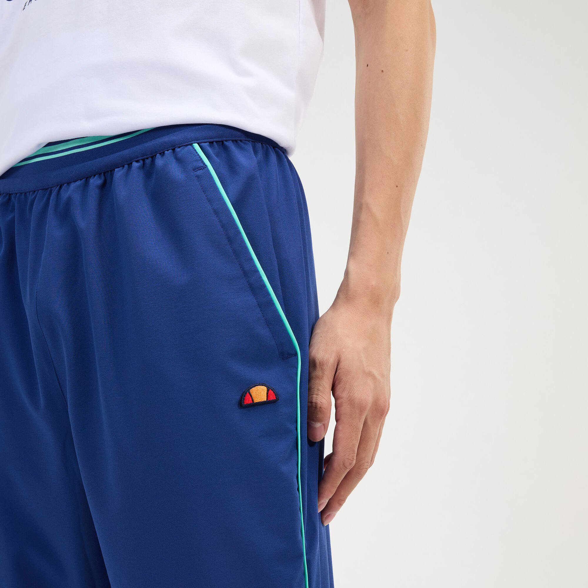 Ellesse