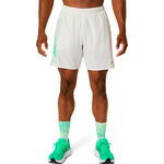 V&ecirc;tements ASICS ASICS Icon 7in Short de running Hommes-beige, vert