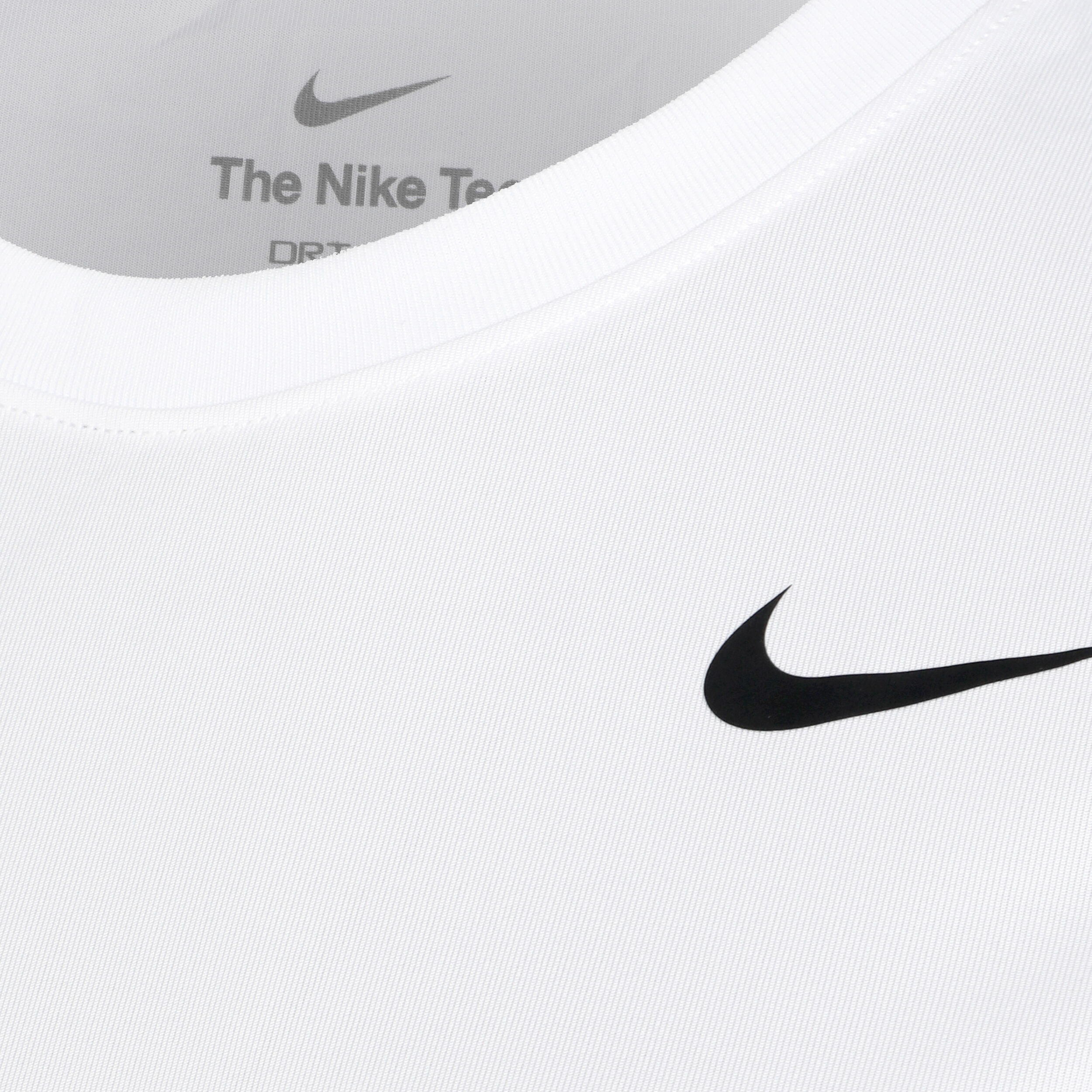 Buy Nike Dri Fit Regular T shirt Femmes Blanc online Tennis Point FR