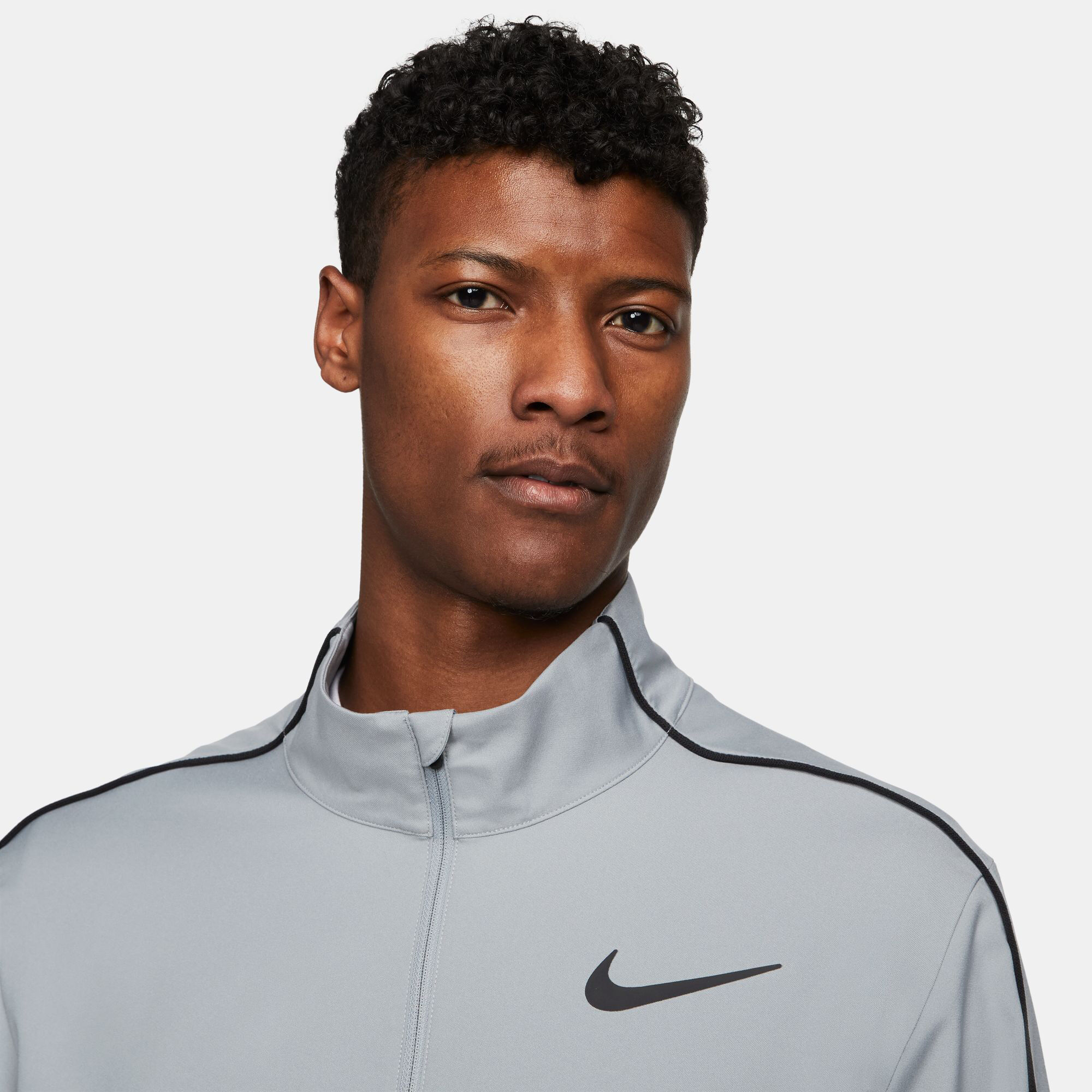 Buy Nike Dri Fit Team Woven Veste De Survetement Hommes Gris online Tennis Point FR