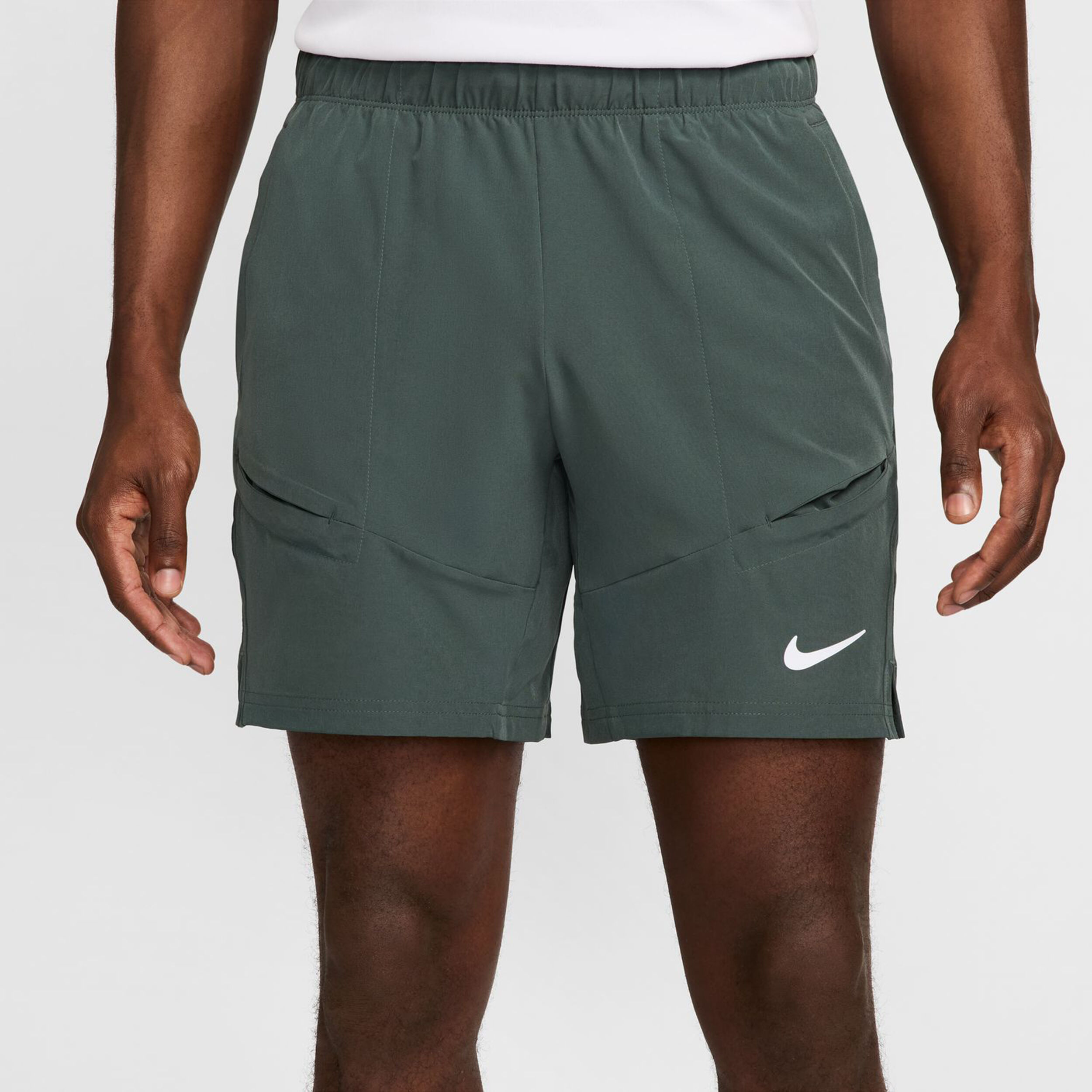 Buy Nike Dri Fit Advantage 7IN Shorts Hommes Vert Fonce online Tennis Point FR