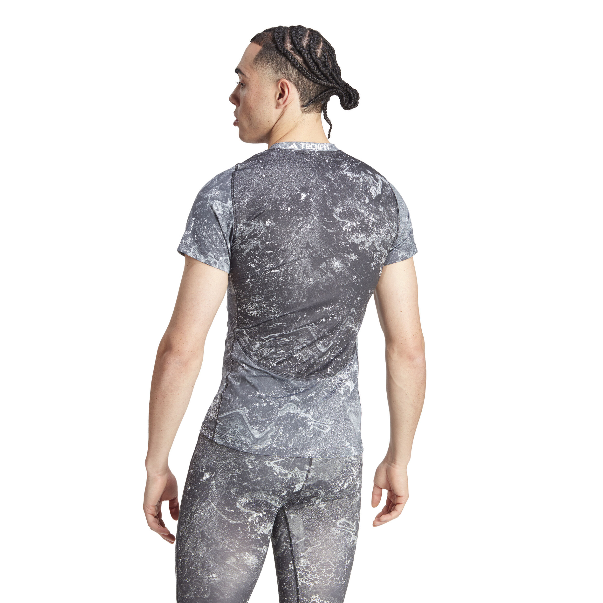 Magliette under armour techfit deals