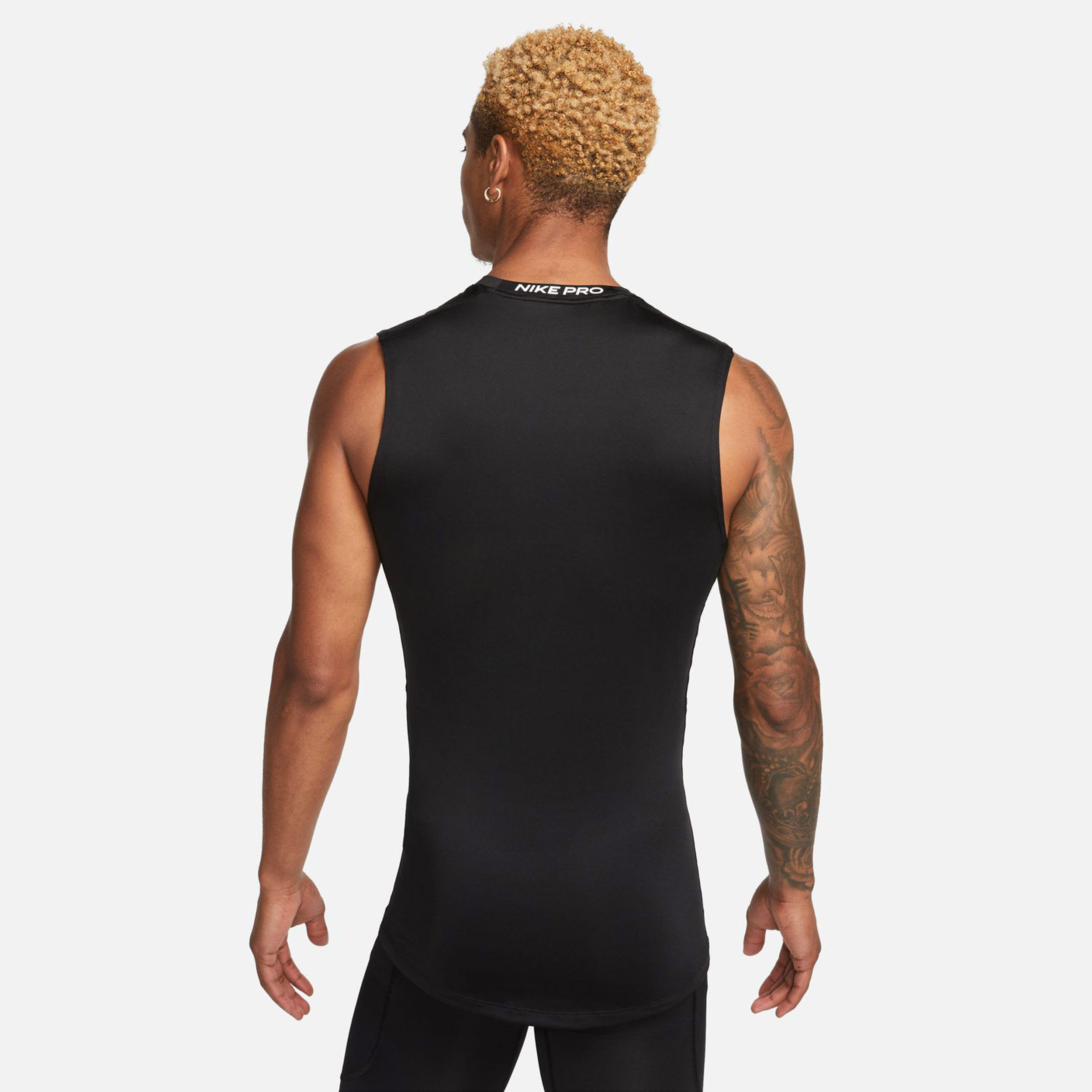 Buy Nike Dri Fit Pro Tight Fitness Debardeur Tank Top Hommes Noir online Tennis Point FR