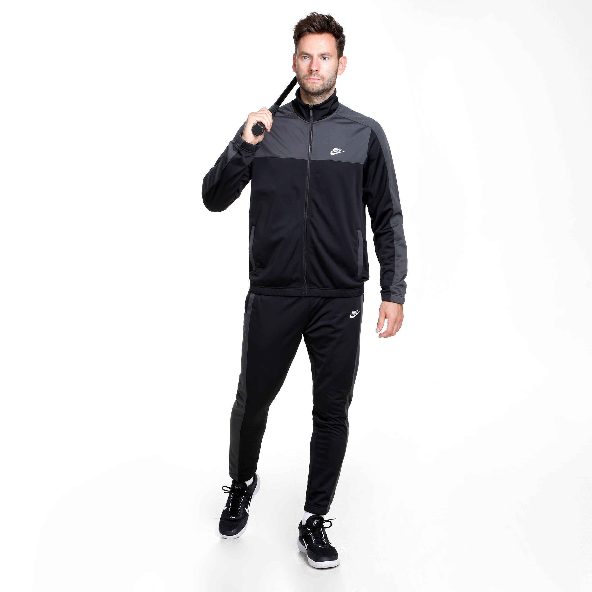 Buy Nike Sportswear Sport Essentials Survetement Hommes Noir Gris online Tennis Point FR