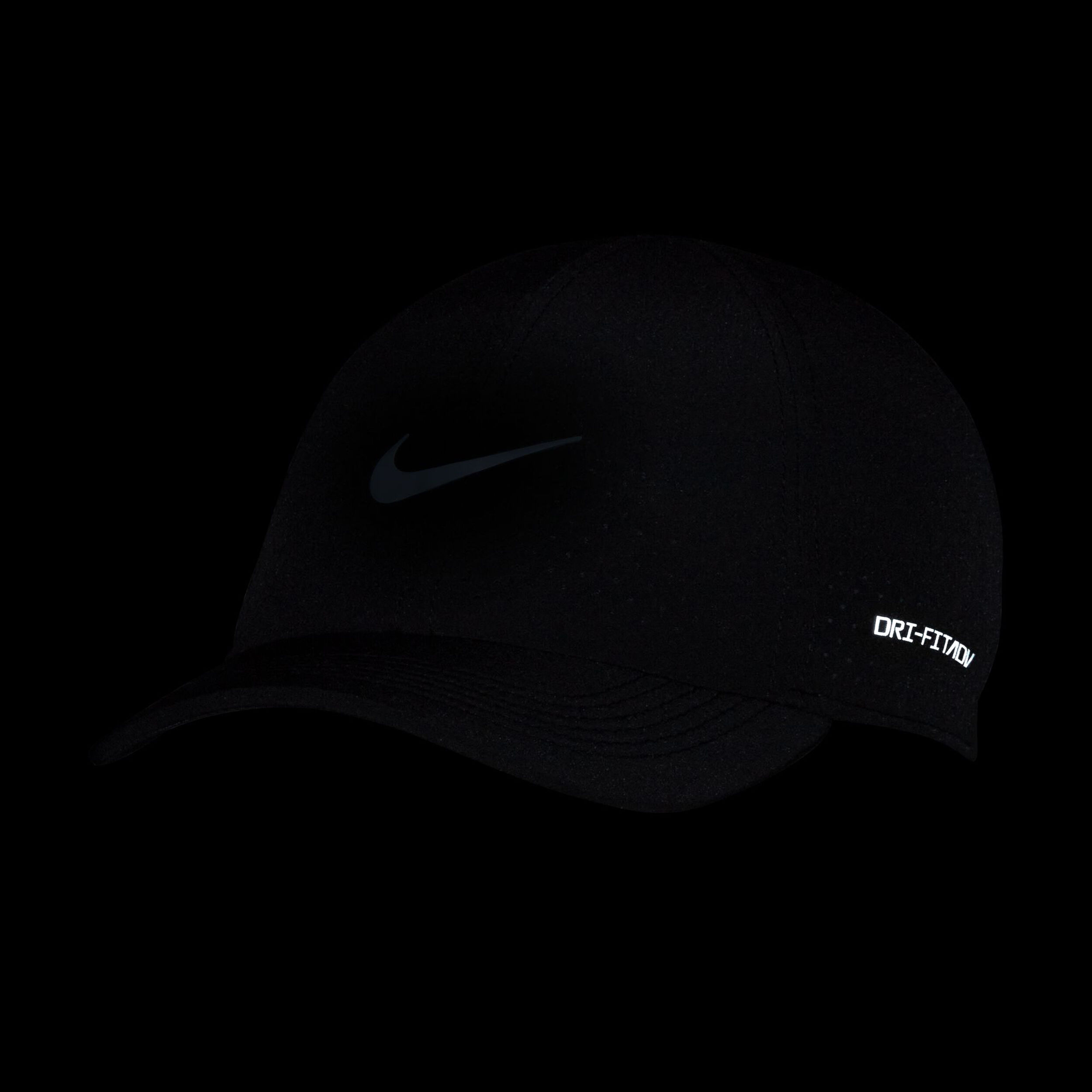 Buy Nike Dri Fit Club Casquette Noir online Tennis Point FR