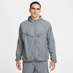 V&ecirc;tements Nike Nike Stride Jacket Veste running Hommes-gris, argent