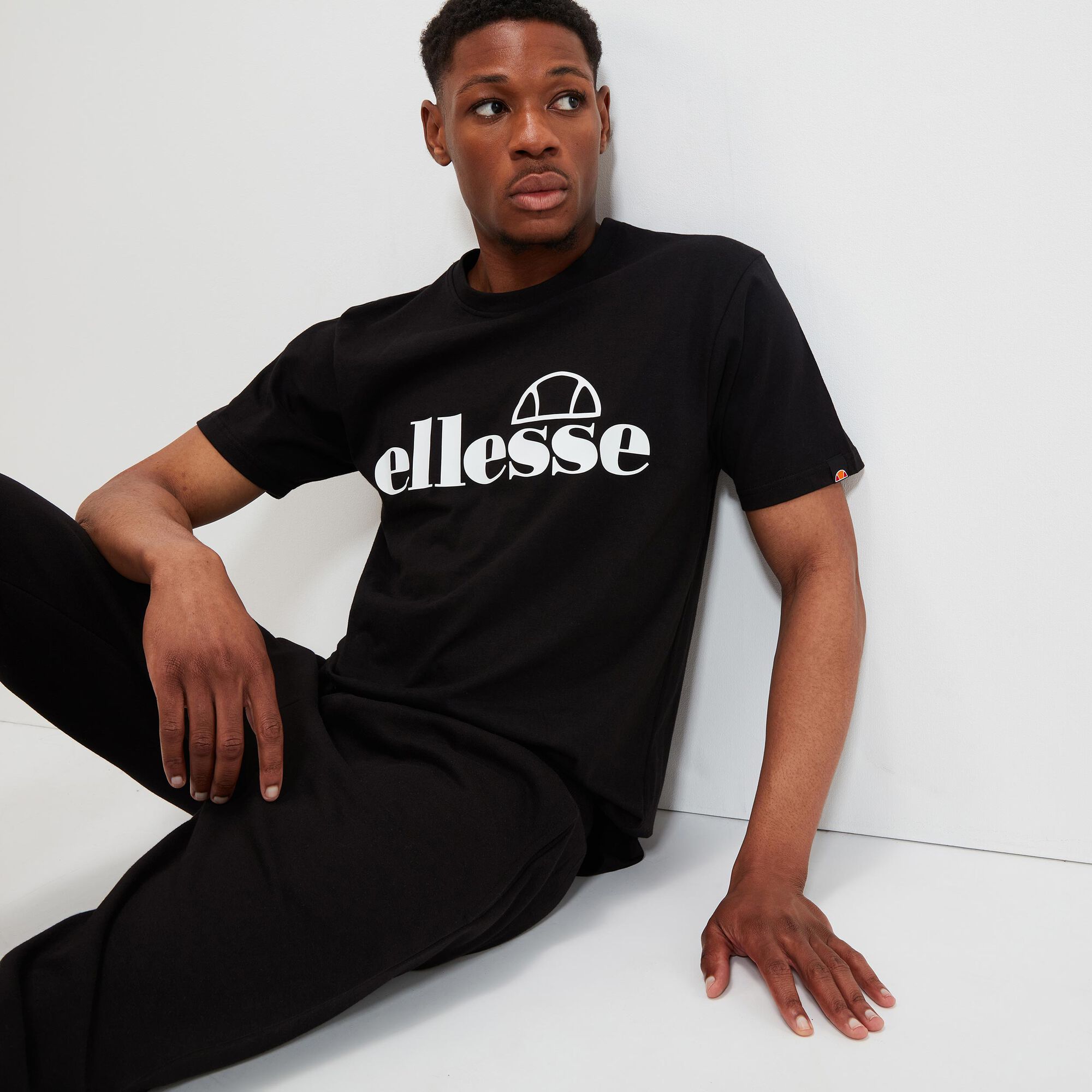 Ellesse