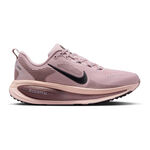 Chaussures de running Nike Nike Vomero&nbsp;18 Chaussure de running sans stabilisateurs Femmes - ros&eacute;, noir