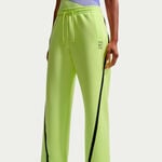 V&ecirc;tements de tennis Nike Nike Court Dri-Fit Advantage  Pantalon surv&ecirc;tement Femmes-jaune lemon