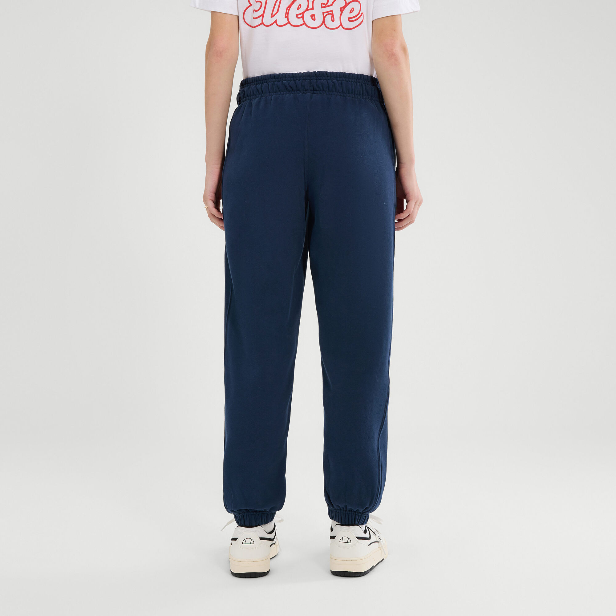 Ellesse